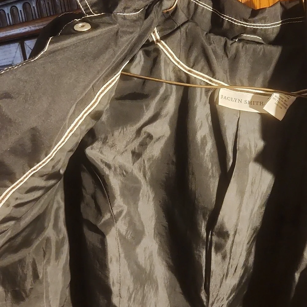Fall and spring jacket - Picture 8 of 9
